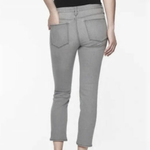 Athleta Sculptek Crop Jeans 8 Granite Wash EUC - Picture 2 of 15